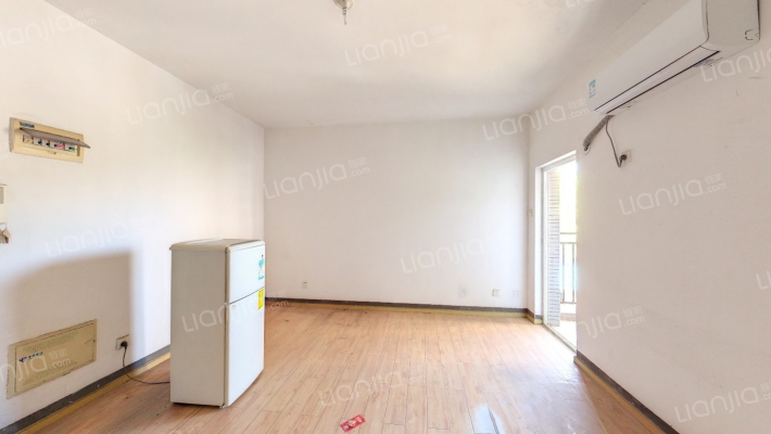 中建龙城二手房实景图