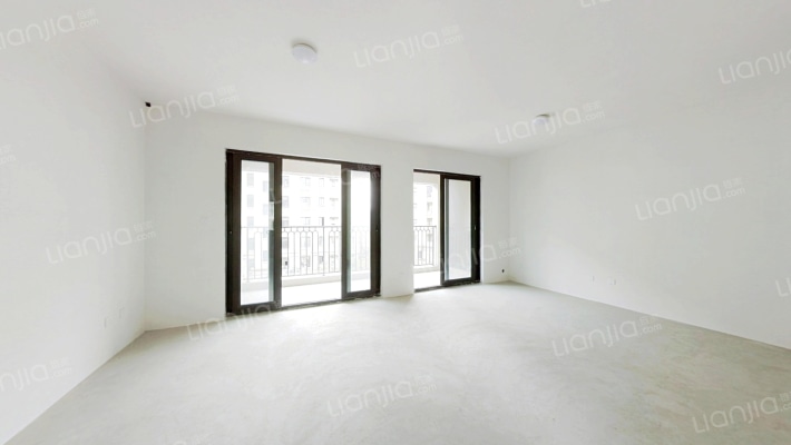 中南君悦府二手房实景图