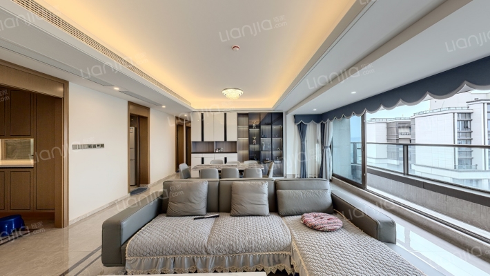 公园大道上峯二手房实景图