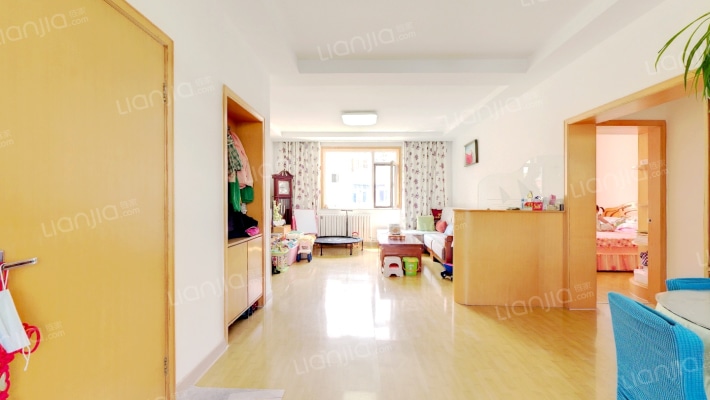 清泉寨城南区二手房实景图