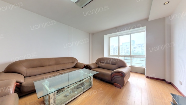 大中药业公司宿舍二手房实景图