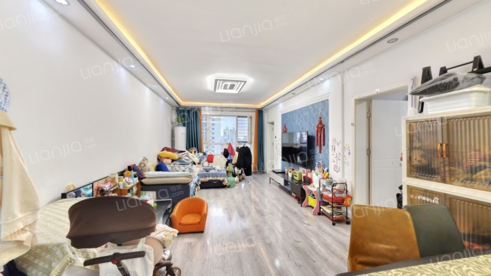 晓镇家园二手房实景图