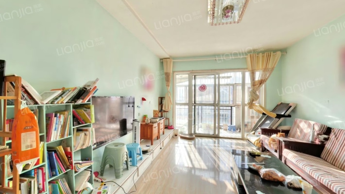 鑫港花园南区二手房实景图