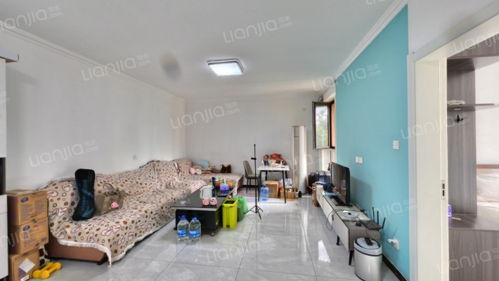 经贸大学东苑住宅楼二手房实景图