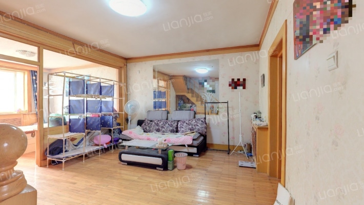 糖酒小区二手房实景图