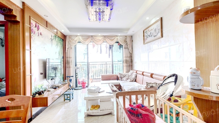 荣利豪庭二手房实景图