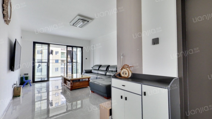 怡美嘉园二手房实景图