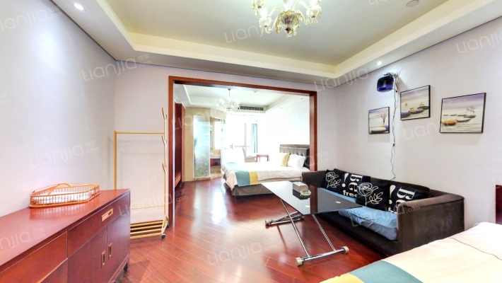 绿城水晶蓝湾二手房实景图