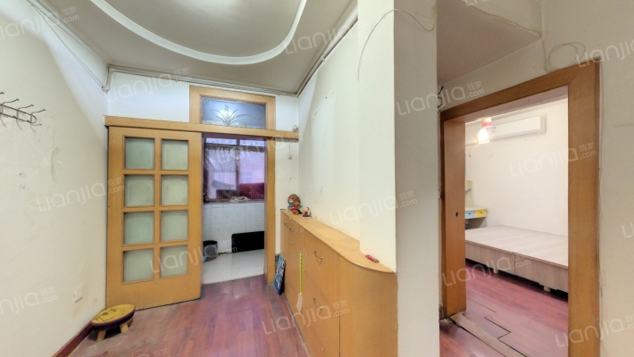 華冶東苑二手房实景图