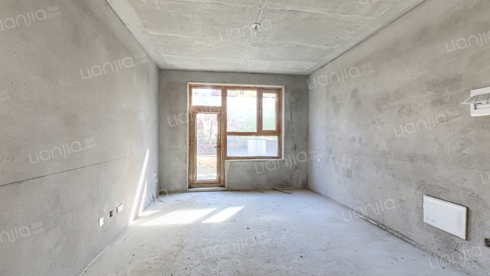 金汇樾府二手房实景图