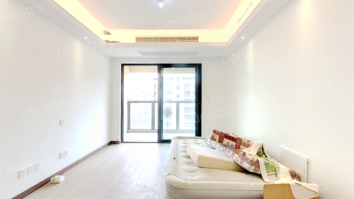 金轮水映华庭二手房实景图