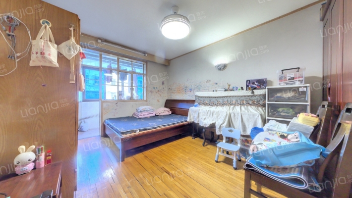 乾溪新村二手房实景图