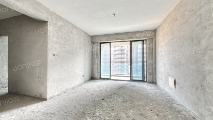 荣佳国韵一期二手房实景图