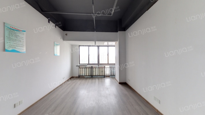 圳秀·金湖湾二区二手房实景图