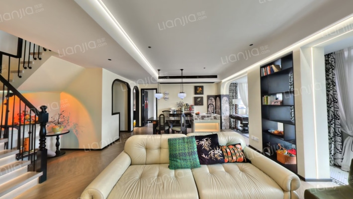 龙湖康田麓宸宸玺二手房实景图