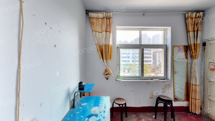 市运输公司家属院二手房实景图