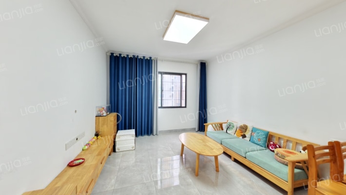 轨道御水元筑二手房实景图