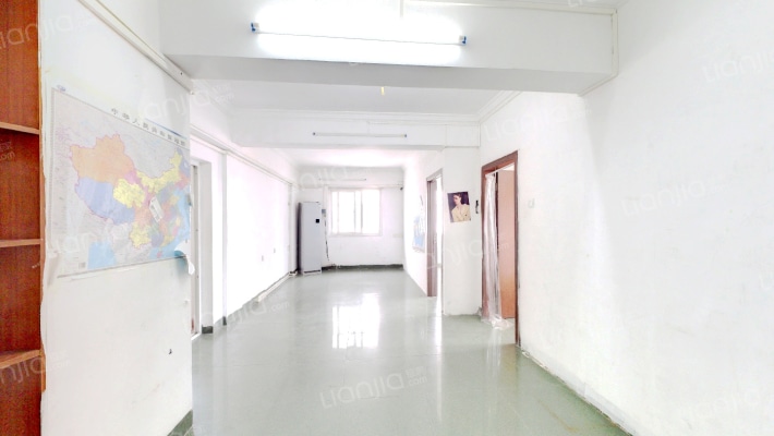 龙苑大厦二手房实景图