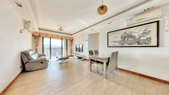 优越香格里二手房实景图