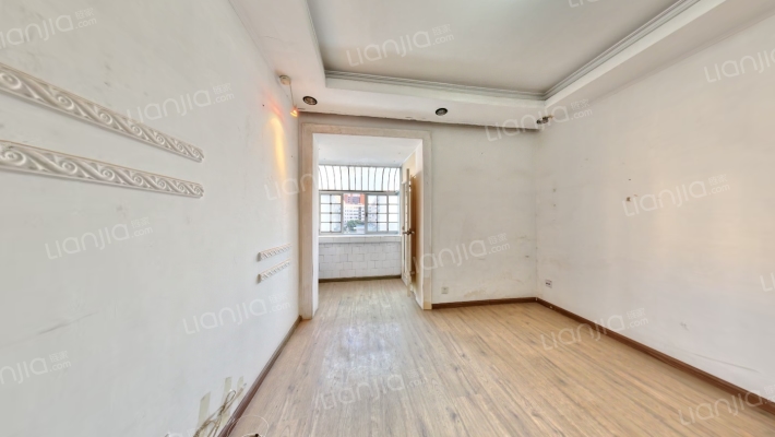 吴井路化轻公司宿舍二手房实景图