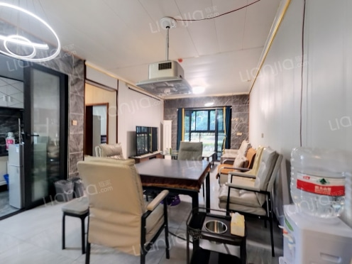 整租·绿地新里樱园 3室2厅 东南