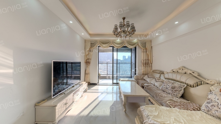 大信溢彩年华二手房实景图