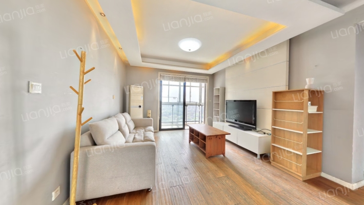 东湖大郡3期二手房实景图