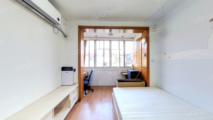 双辽支路70弄二手房实景图