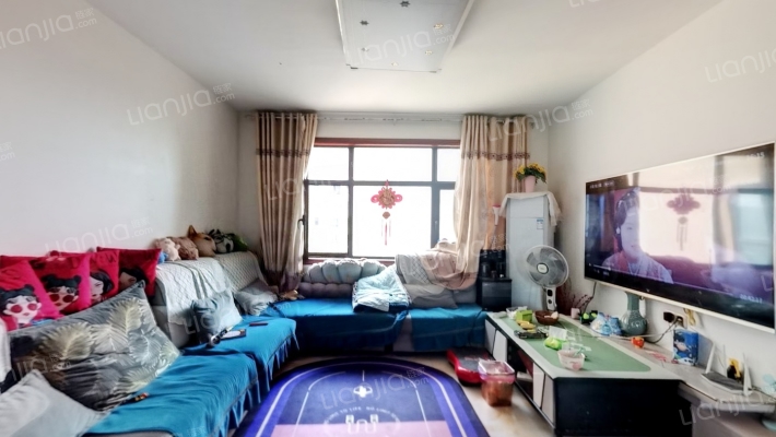 華予金城二手房实景图
