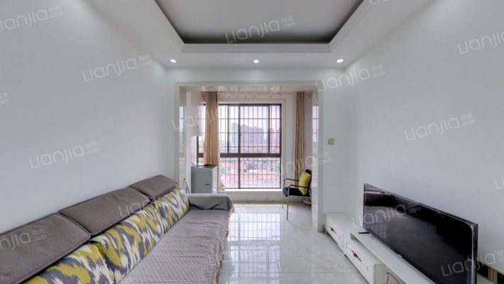 中铁水映加州公寓二手房实景图