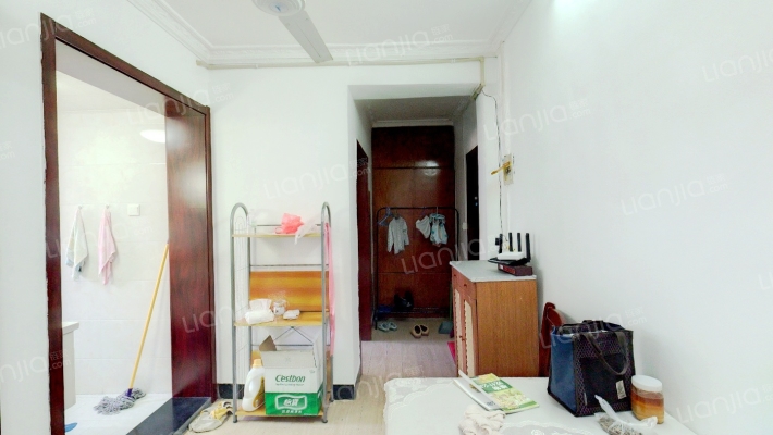 石化大湖新村二手房实景图