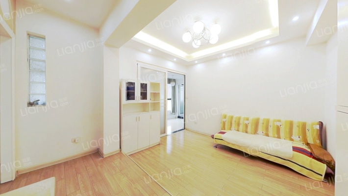 东润上域二手房实景图