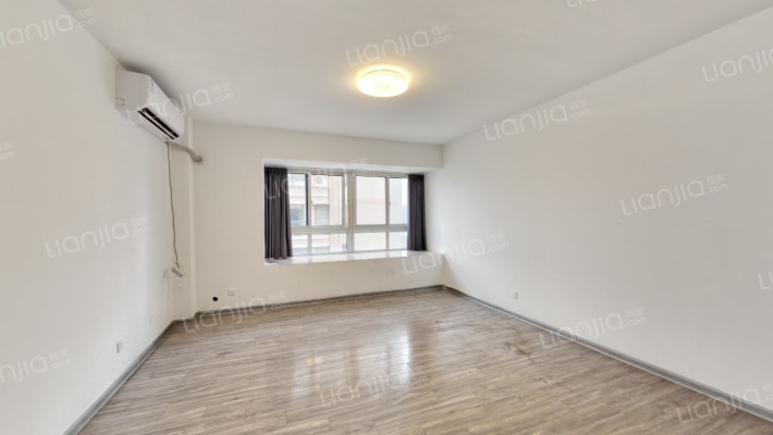 罗西住宅区二组团二手房实景图