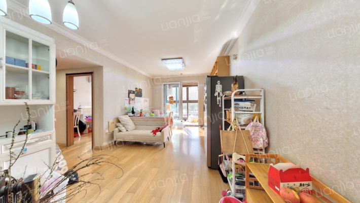 万科城棕榈苑二手房实景图