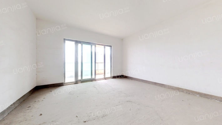 世茂锦绣长江二期二手房实景图