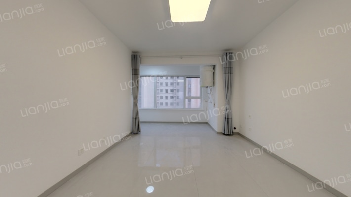 三叶公园二手房实景图