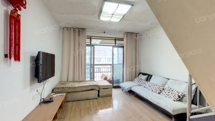 龙庭世家二手房实景图