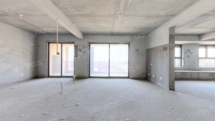 四季金辉二手房实景图