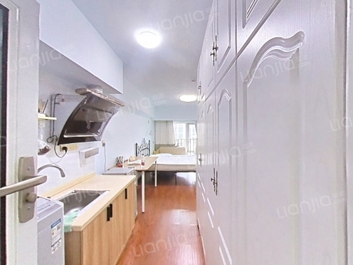 整租·龙湖佰乐街 1室0厅 南