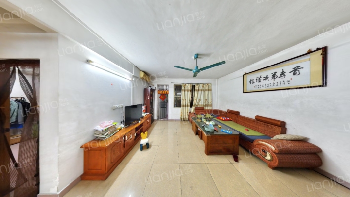 碁龙西路二手房实景图