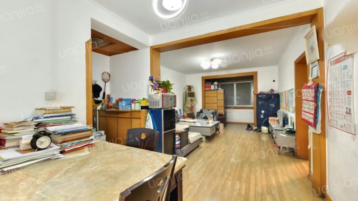 白马寺街10号院落二手房实景图