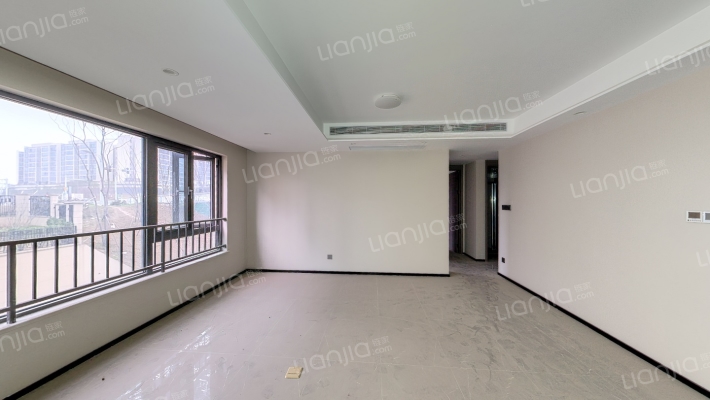 龙湖云瑶玉陛玉山二组团二手房实景图