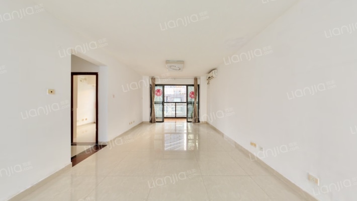 金威新苑二手房实景图