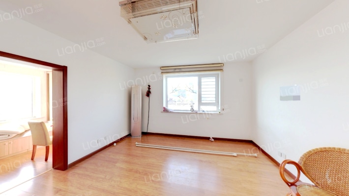 浦江公寓二手房实景图