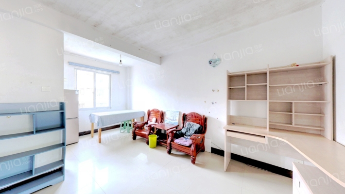 保福公寓二手房实景图