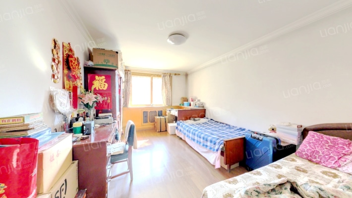 健春里二手房实景图