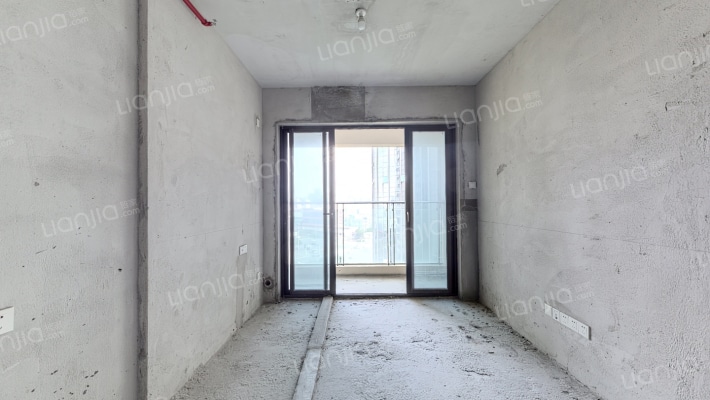 中熙珑湾二手房实景图