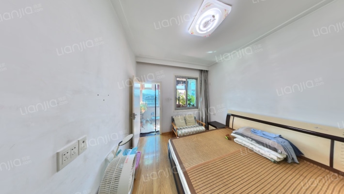 盘龙山社区康复路二手房实景图