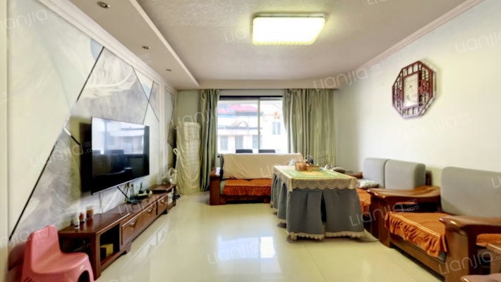 玉鑫商务新村二手房实景图