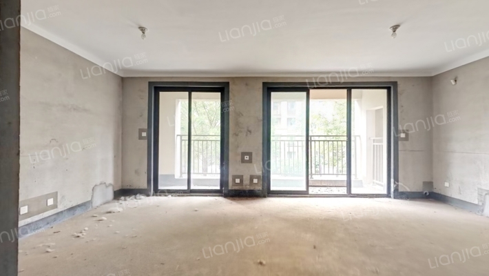 建业公园里二手房实景图